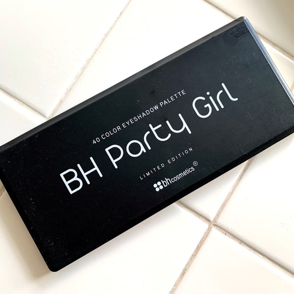 BH Party Girl Eyeshadow Palette - Picture 2 of 3